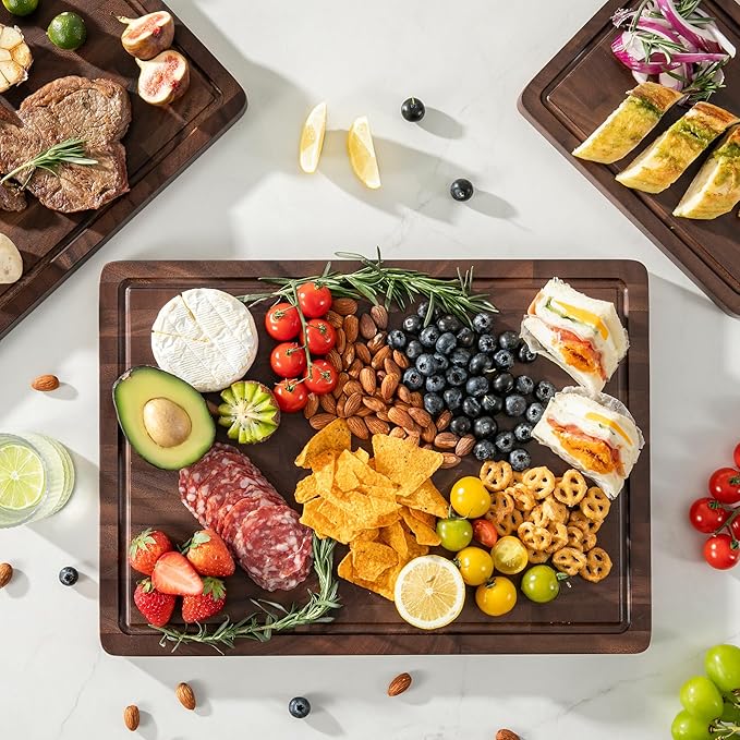 THETCHRY Walnut Wood Cutting Board Set, End Grain Cutting Boards for Kitchen with Handle, Non Toxic Wooden Charcuterie Boards Double Sided, Butcher Block for Meal Prep & Serving with Gift Box