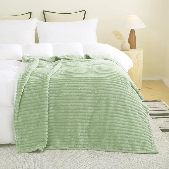 Cream Green Fleece Throw Blanket 50”×60” for Couch Sofa Bed,Super Soft Cozy Plush Microfiber Flannel Blanket with Stripes Design Lightweight for Adults,Woman,Girls